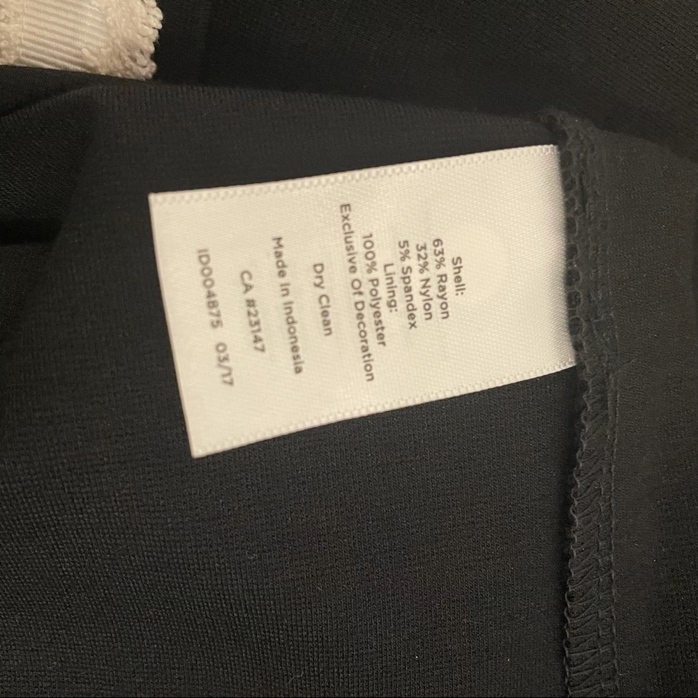Talbots Black Dress with White Fringe Trim Size 2 - Picture 8 of 8